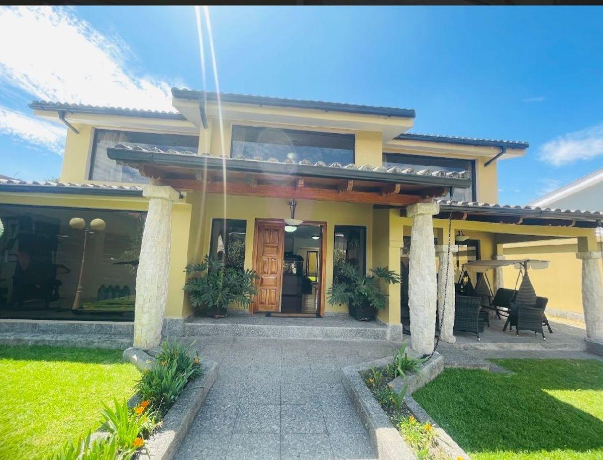 Casa en venta en Quito, Pichincha