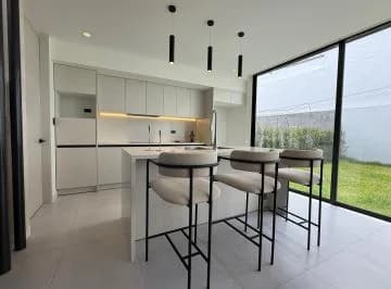 Nura Casas en Tanda — imagen 4