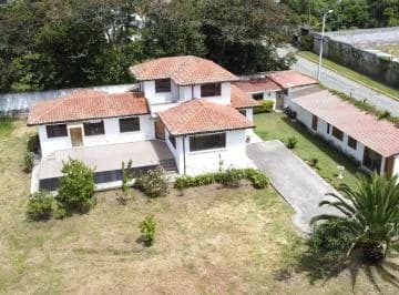 Puembo - Via Arrayanes Casa en Renta con Suite Independiente y 2928 m² Terreno — imagen 5