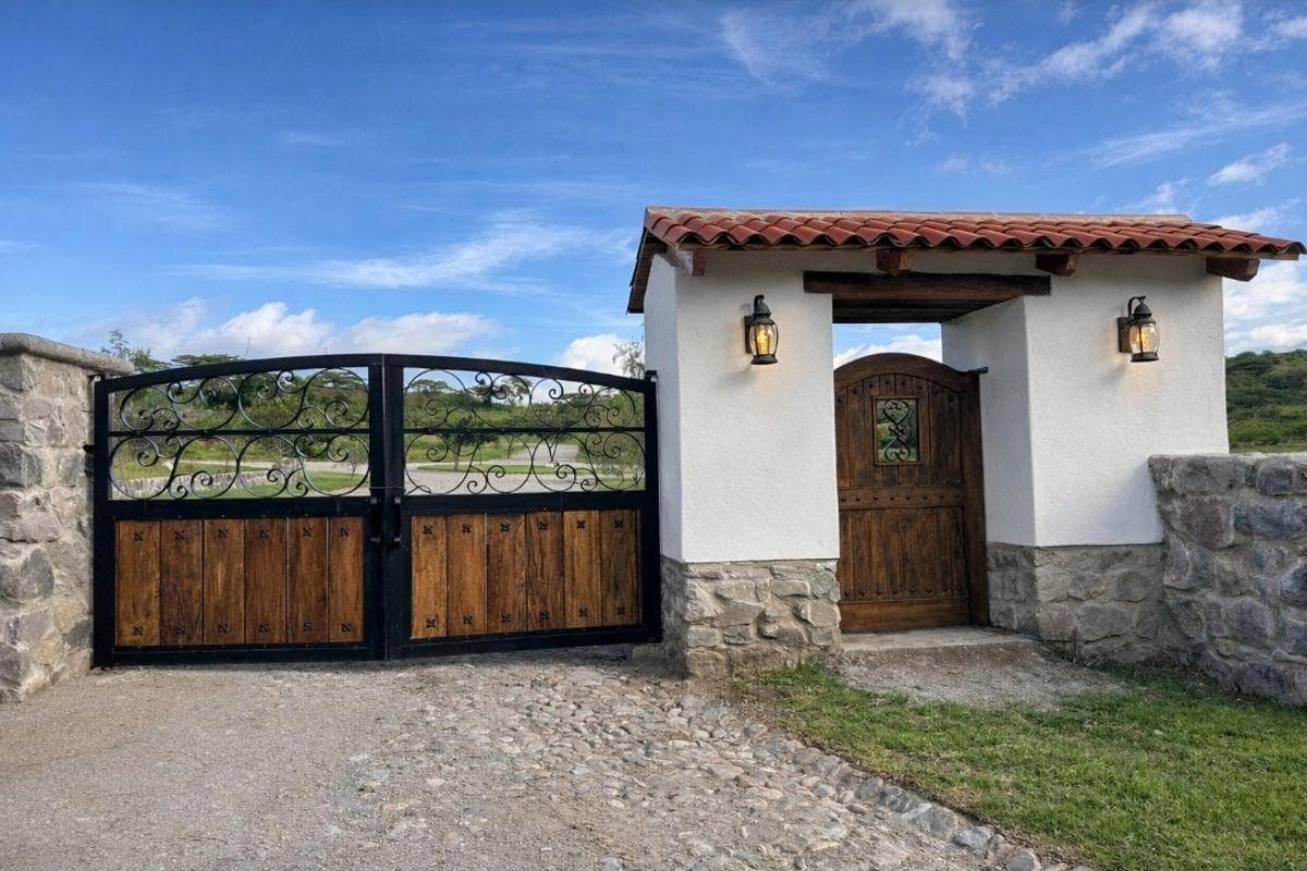 Terreno en venta en San Miguel de Urcuquí, Imbabura