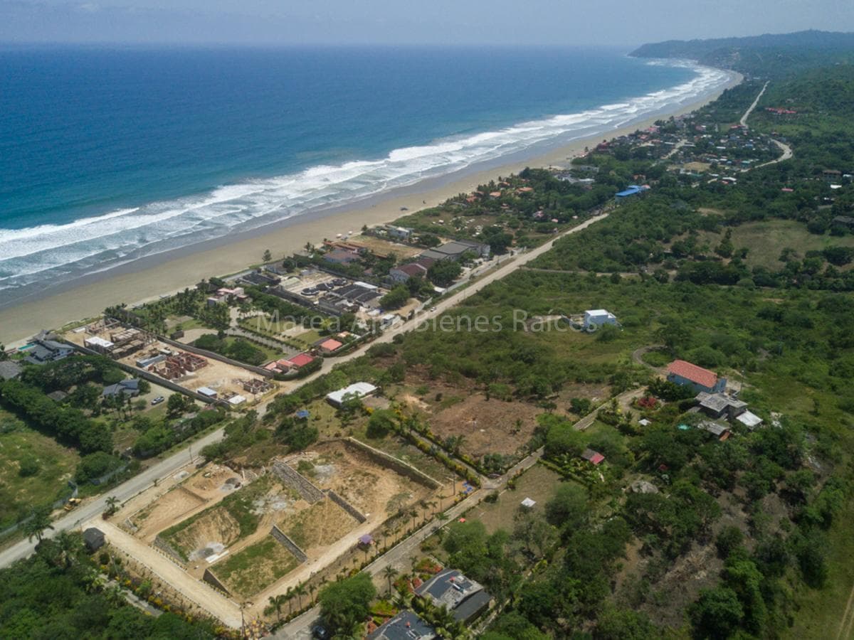 Terreno en venta en Ruta del Sol, Santa Elena