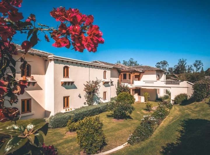 Vendo Terreno en Checa, Urbanización de Lujo, Pakakuna Gardens — imagen 1