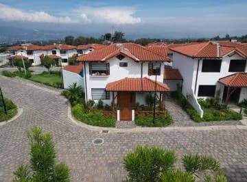 Puembo Casas Tipo Hacienda Independientes - Conjunto Cántaros — imagen 4