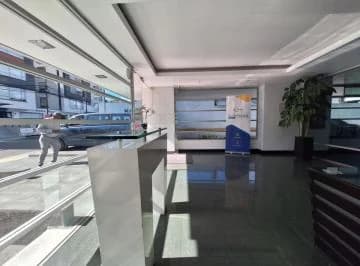 Vendo Amplia Oficina con Balcon Sector La Pradera — imagen 3