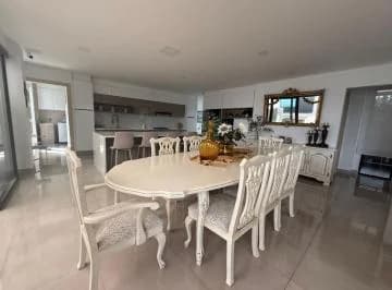 Hermosa Casa de Venta en Sector Arrayanes Puembo! — imagen 3