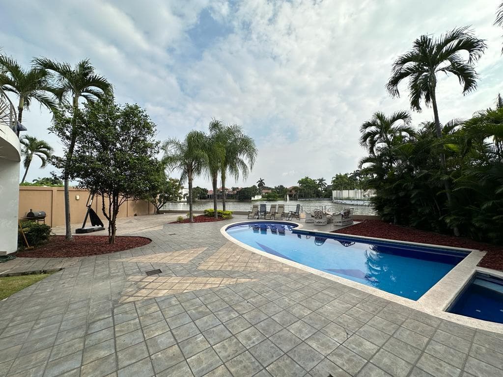 Casa en venta en Guayaquil, Guayas