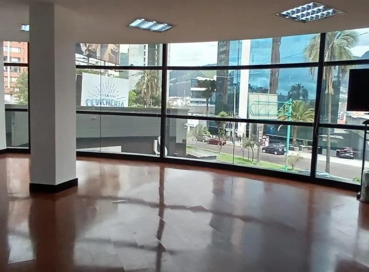 Oficina de Venta o Arriendo en Quito Sector Plaza Artigas — imagen 1