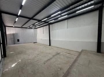 Terreno con Bodega en Renta, Azuay — imagen 5