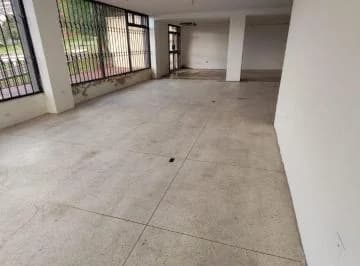 Venta Local Esquinero en El Batan - Norte de Quito — imagen 3