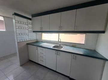 Amplio Departamento en Venta de 3 Dorm. Sector La Armenía — imagen 2