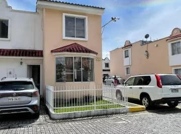 Venta de Casa 3 Dorm., Conjunto Portalegre - San Carlos — imagen 5