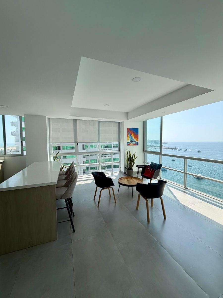 Departamento en venta en Salinas, Santa Elena