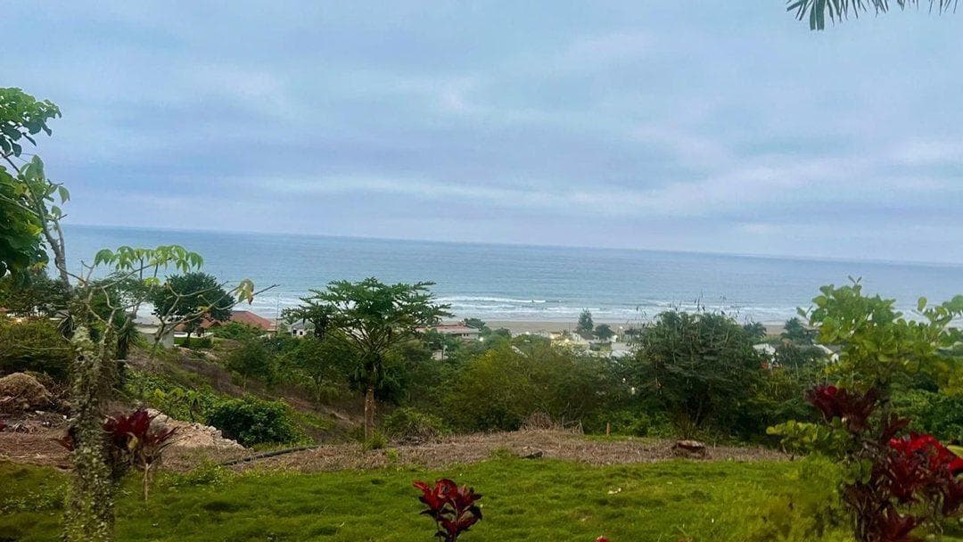Terreno en venta en Santa Elena, Santa Elena