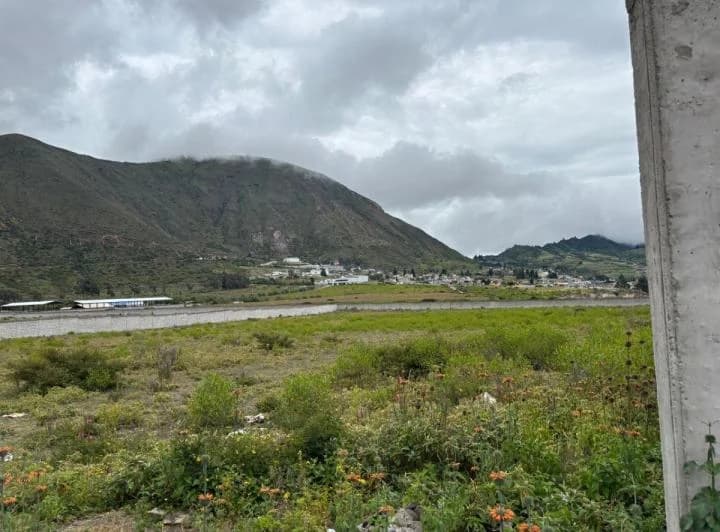 Terreno Industrial de Renta, Sector Hipódromo, Calacalí — imagen 1