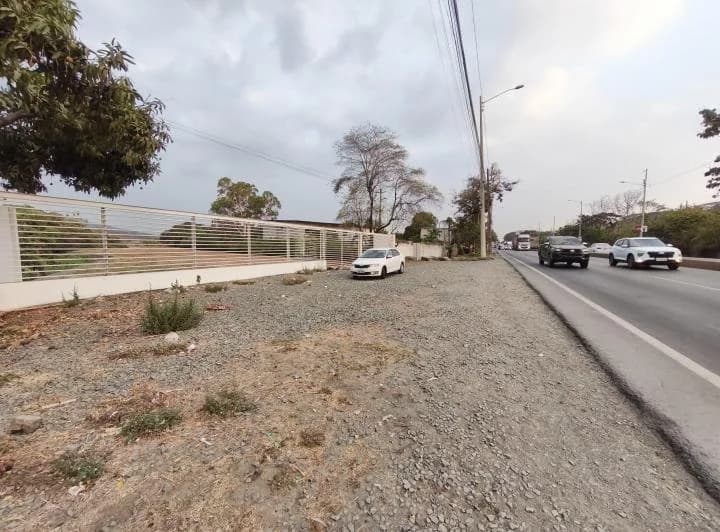Terreno Industrial en Venta Av Principal de La Via a Daule Km 22, Guayas — imagen 1