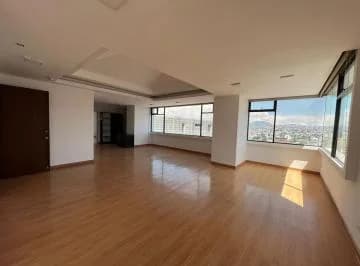 Mv - Sector La Carolina, en Venta en Edificio Corporativo Oficina de 174.1 m² — imagen 3