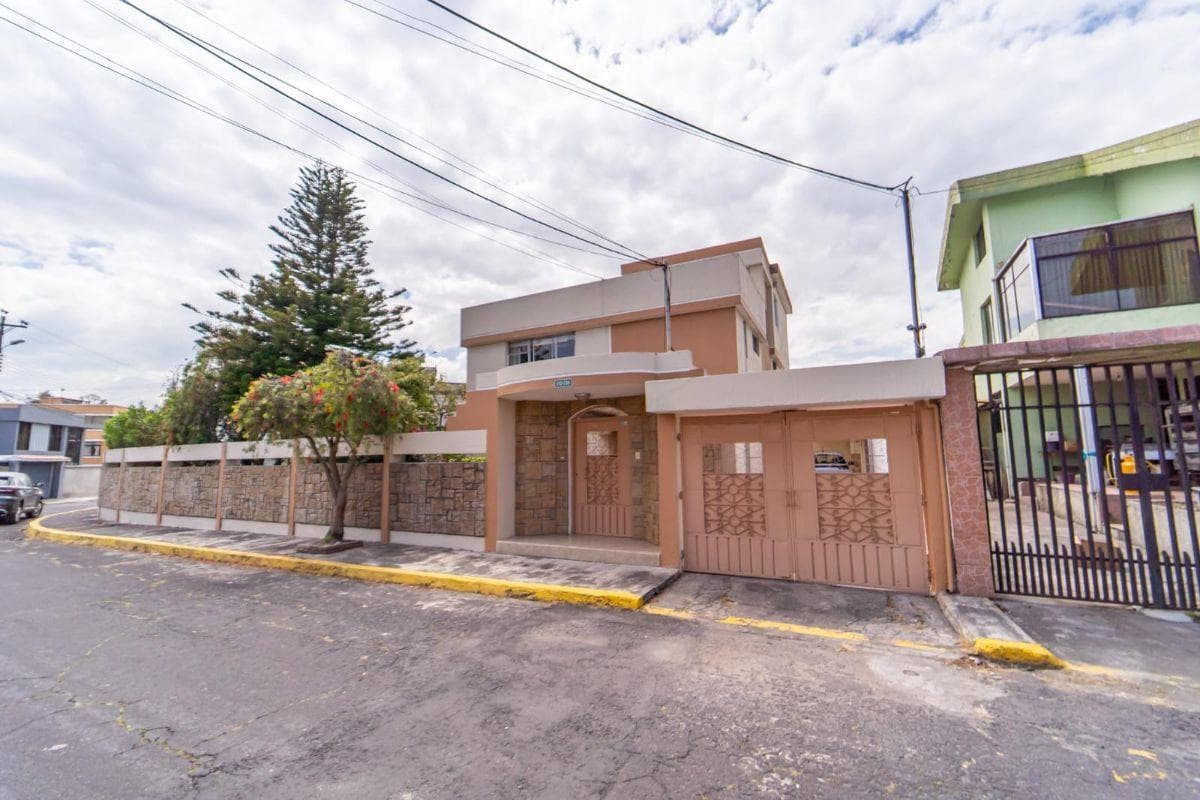 Casa en venta en Quito, Pichincha