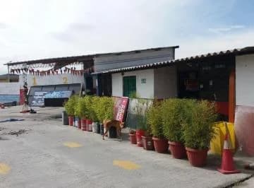 Arriendo Terreno Comercial 380 m² en Av Principal Marianitas Calderon. Provincia de Pichincha — imagen 3