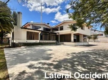 Terreno de 2603 m² en Venta con Área de Bbq en Norte de Quito Sector Academia Cotopaxi — imagen 4