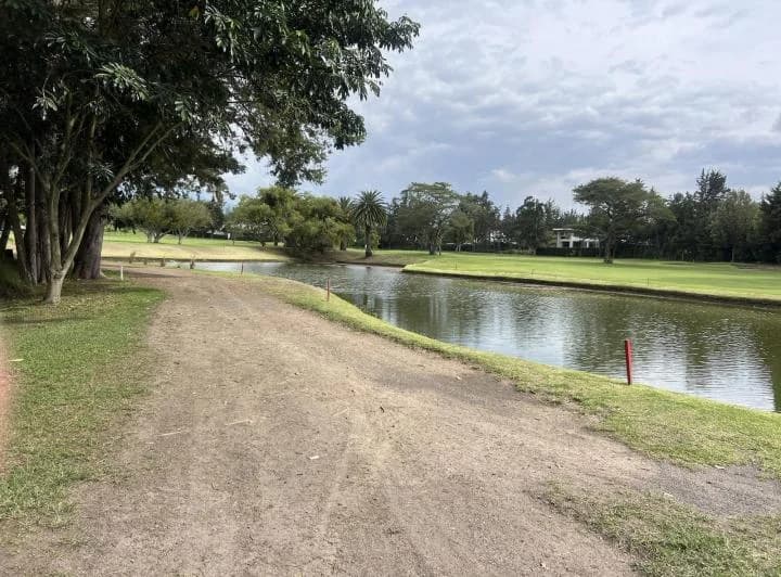 Venta Terreno en Puembo en La Urbanización Arrayanes — imagen 1