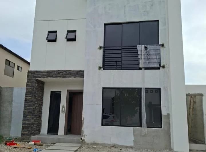 Casa de Estreno en Isla Celeste (Actualmente en Construcción), Guayas — imagen 1