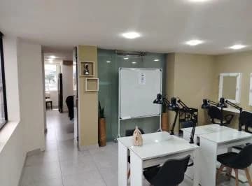 Vendo Bonita Oficina Comercial en Segundo Piso Sector Sangolqui — imagen 4