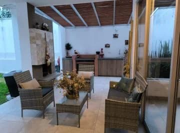 Venta Casa en Tumbaco La Cerámica Conjunto Residencial Provenza Sobre Av Ruta Viva — imagen 3