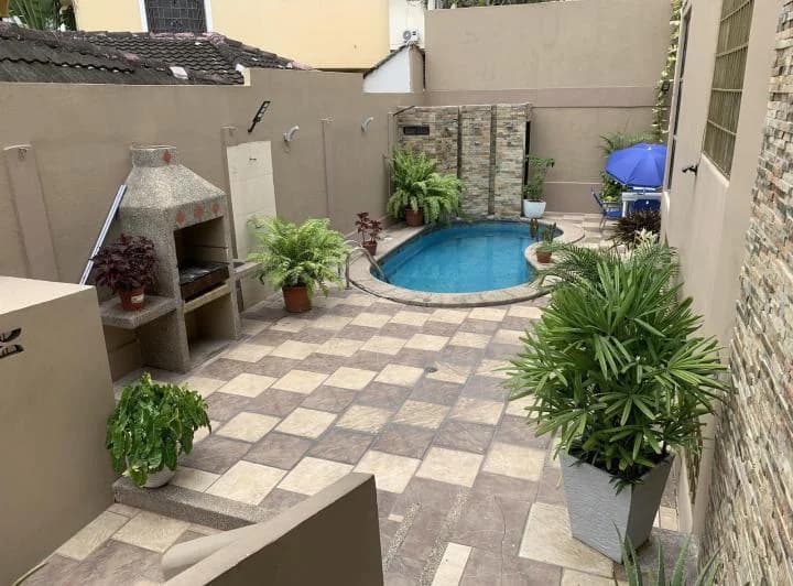 Amplia Casa en Ceibos Norte en Venta, Guayas — imagen 1