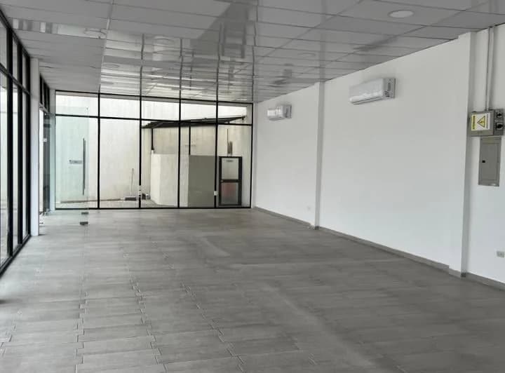 Terreno Comercial de Venta Zona Mall Pacifico Y/t, Manabí — imagen 1