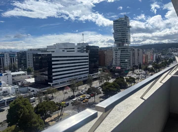 Vendo Oficina Metropolitan La Carolina — imagen 1