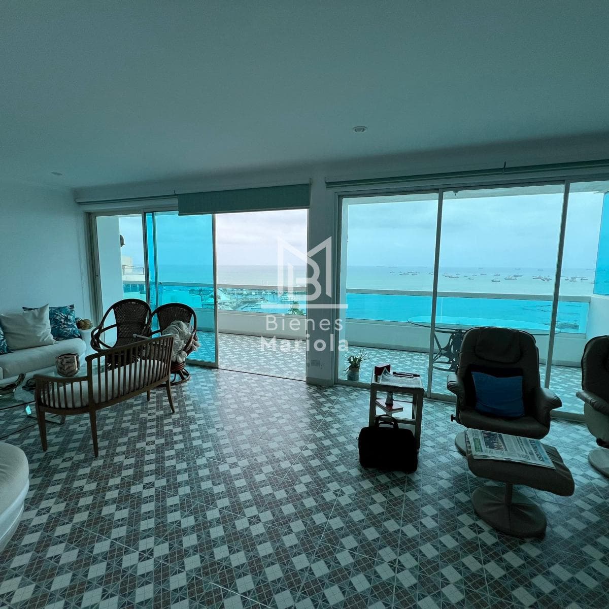 Departamento en venta en Salinas, Santa Elena
