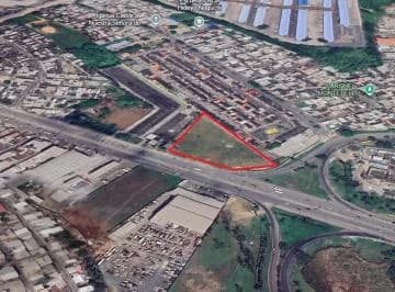 Via Daule Excelente Ubicacion 12 Mil m, Guayas — imagen 4