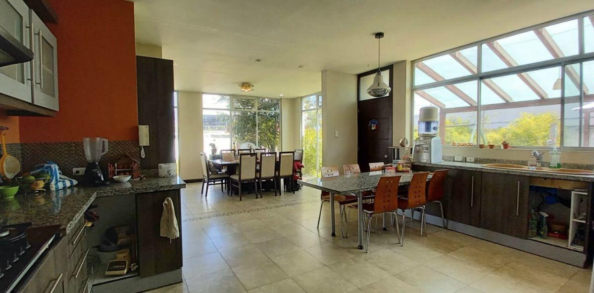 Casa en venta en Quito, Pichincha