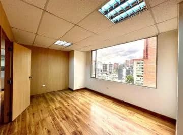 Mv - Sector La Carolina, en Venta y Renta Oficina 75 m² con Divisiones Edificio Corporativo — imagen 3