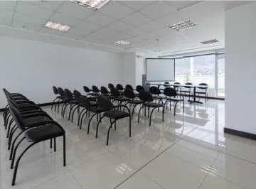 Oficina en Venta de 80 m² Sector La Carolina, Centro Norte, Entrega Inmediata — imagen 2