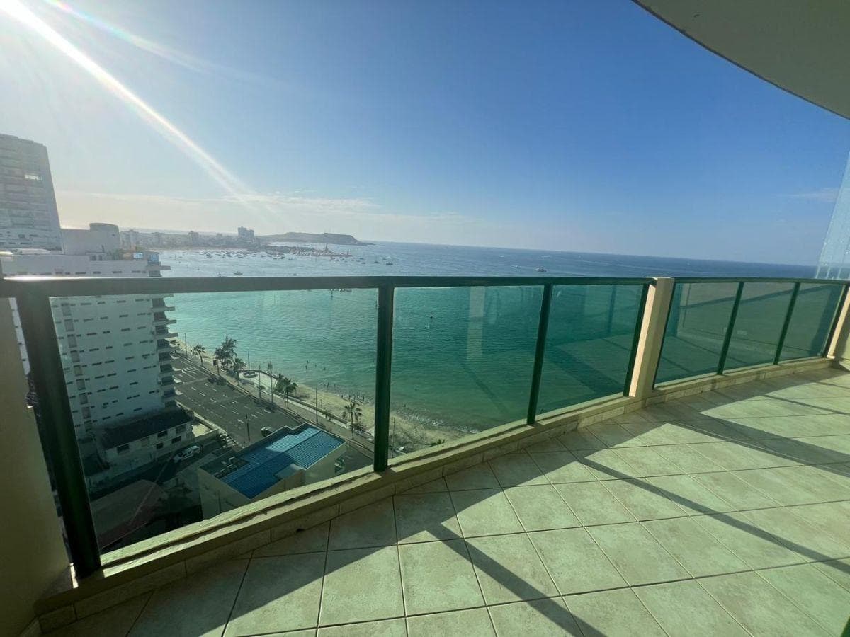 Departamento en venta en Salinas, Santa Elena