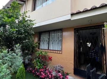 Vendo Bonita Casa en Sangolquí — imagen 2