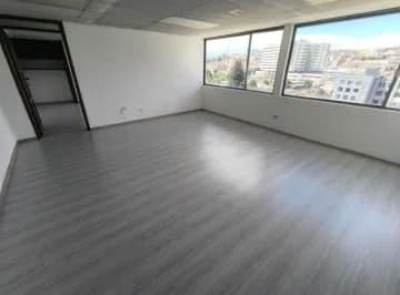 C/ 6 de Diciembre, Oficina de 70 m² en Venta, Sector Alameda — imagen 3