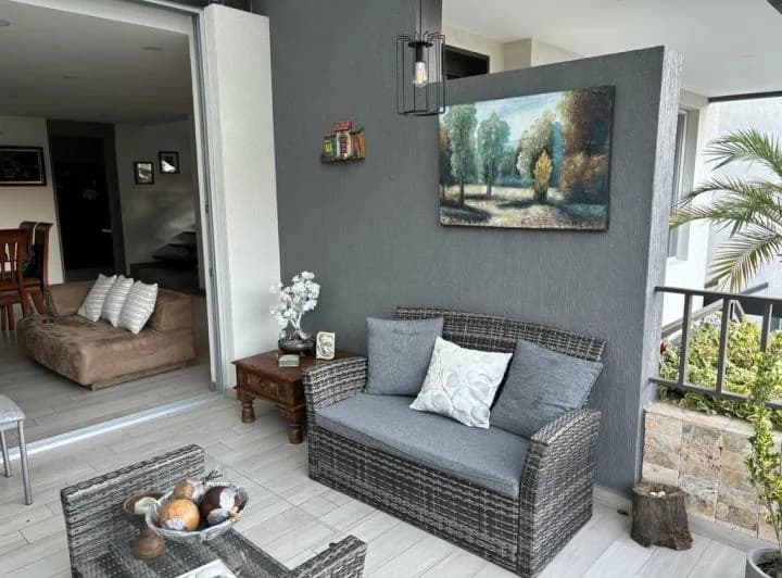 Vendo Casa de 3 Dorm., Tumbaco, Via Intervalles — imagen 1