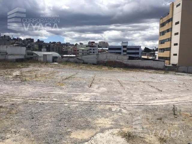 Av Naciones Unidas - Plaza de Las Américas - Terreno de 1.900 m². en Venta — imagen 1
