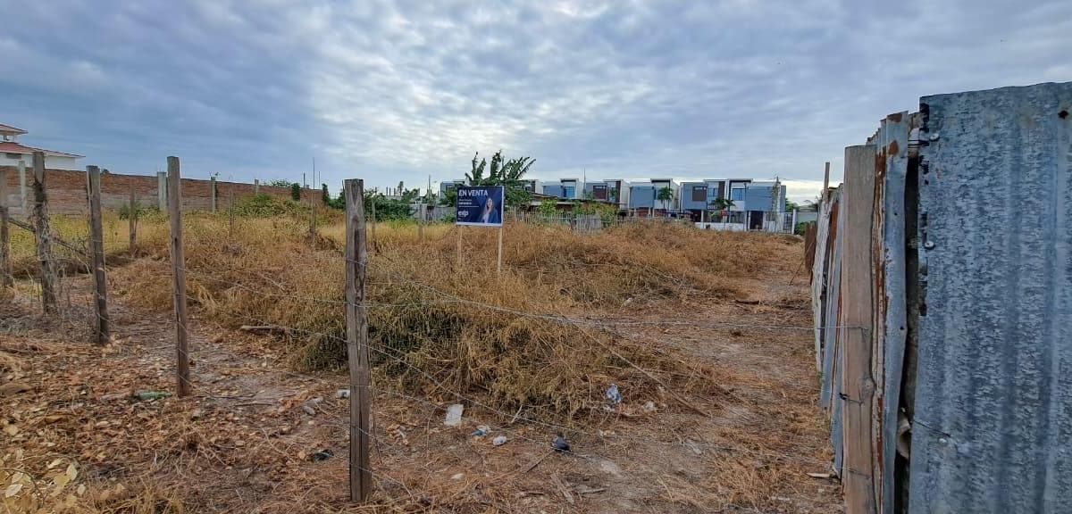 Terreno en venta en Montecristi, Manabí