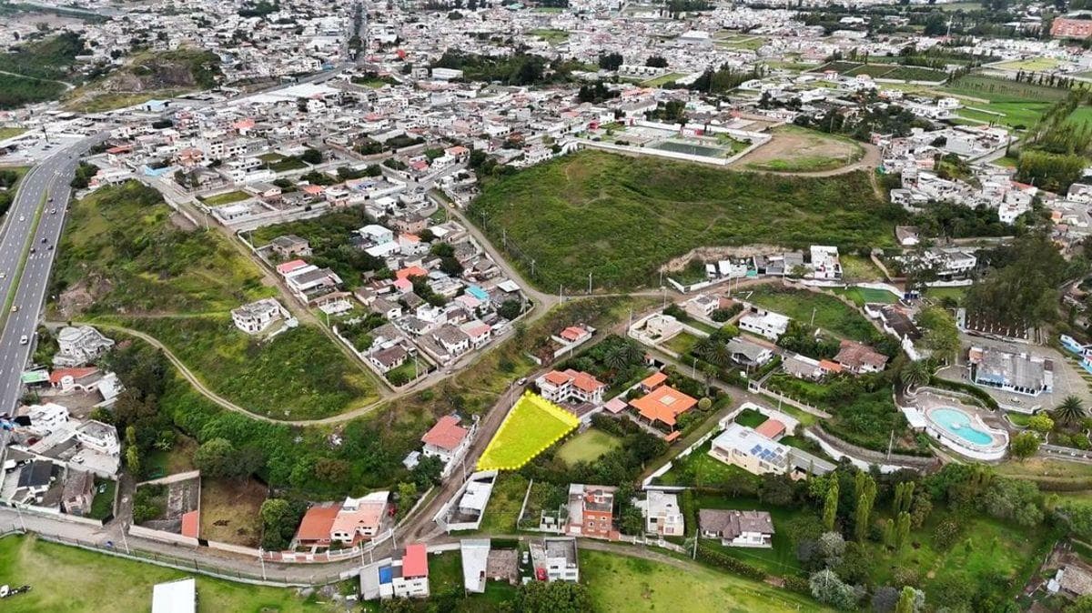 Terreno en venta en Ibarra, Imbabura