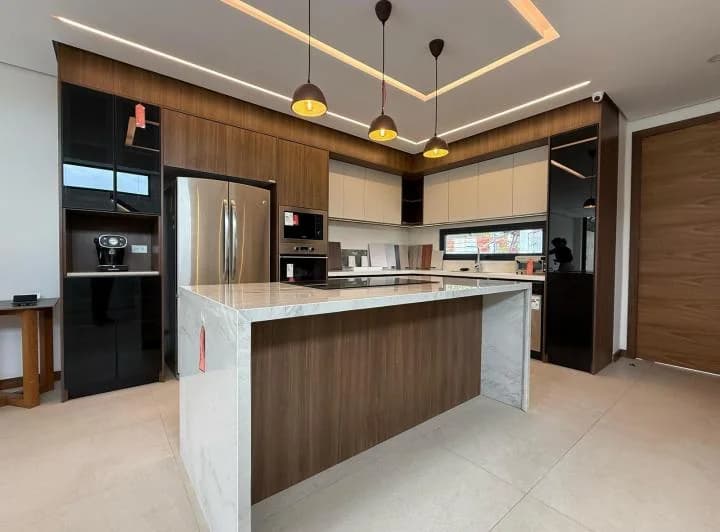 Casa con 237 m² y 3 Habitaciones en Venta en La Primavera — imagen 1