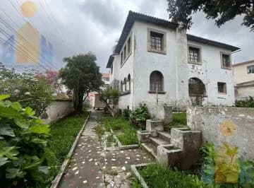 Terreno Esquinero con Casa de Venta en La Floresta — imagen 5