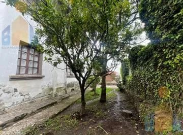 Terreno Esquinero con Casa de Venta en La Floresta — imagen 4