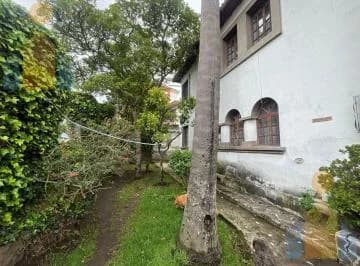 Terreno Esquinero con Casa de Venta en La Floresta — imagen 2