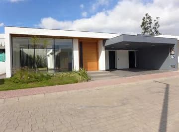 Hermosa Casa Independiente de Una Planta en Tumbaco — imagen 2