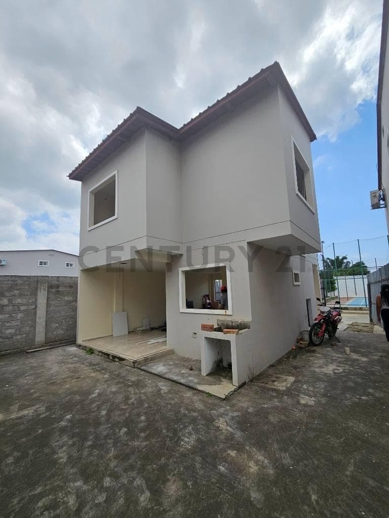 Casa en venta en Manta, Manabí