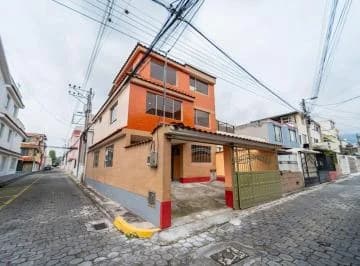Casa en Venta con 2 Departamentos Urb. 6 de Junio — imagen 5