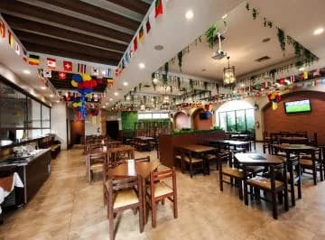 Via a La Costa Km 11.5 - Venta Edificio Comerc Sin Amob con 3 Pisos, 9 Garajes y Balcones, Guayas — imagen 4